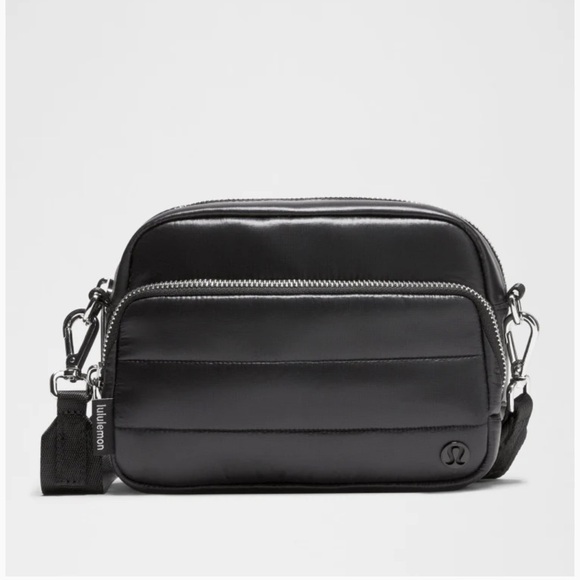 Lululemon Everywhere Crossbody *Wunder Puff Bag Black